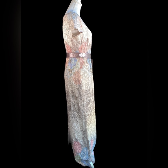 Adrianna Papell Jacquard Column Gown. S3 - Picture 9 of 17